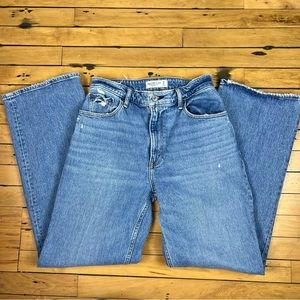 Abercrombie The 90’s Relaxed High Rise Curve Love Jeans